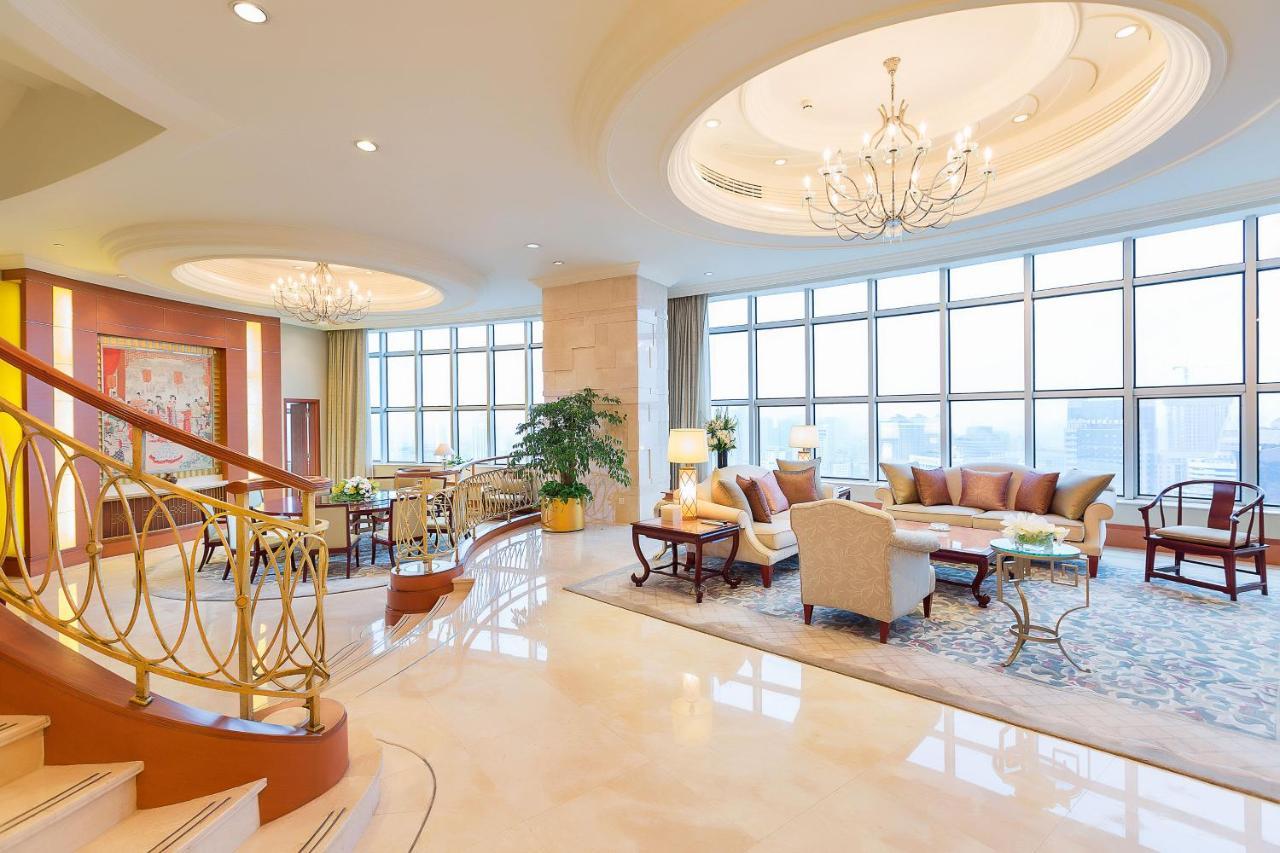 Sheraton Chengdu Lido Hotel Exterior foto