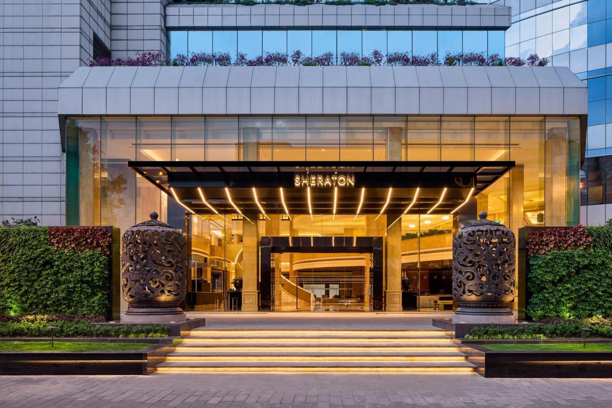 Sheraton Chengdu Lido Hotel Exterior foto